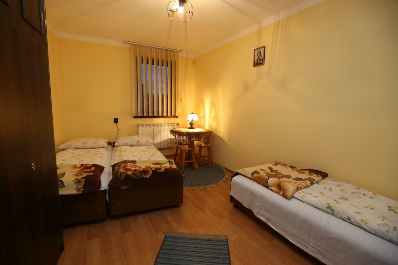 Malgosia - 10 Minut Na Piechote Do Stoku Narciarskiego I Basenow Termalnych Bania Białka Tatrzańska Exterior photo